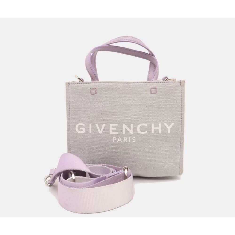Givenchy Women Pre-Loved Bag Very Good Condition